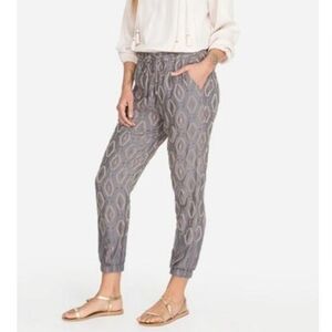 Johnny Was Women's M Gray Diamond Patterned Embroidered Jogger  Pants
